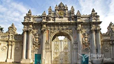 dolmabahce-place-door