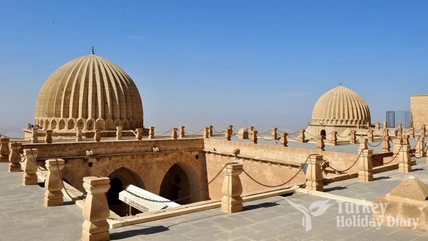 zinciriye-madrasa-02